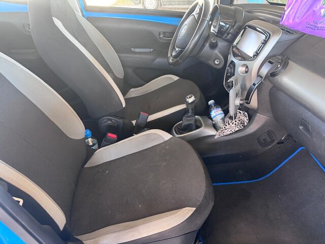COMING SOON TOYOTA AYGO 1.0 XPLAY SPANISH LHD IN SPAIN 25000 MILES SUPERB 2017